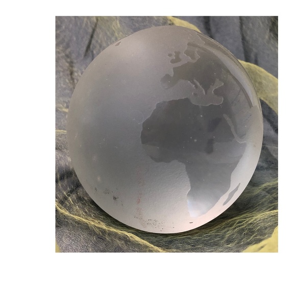 Vintage Globe World Glass Clear Paperweight Mundo Travel Viaje - Picture 5 of 5